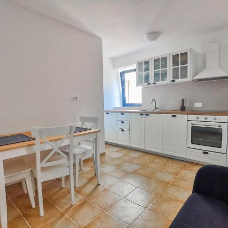 Apartment Muretto Bašanija Eksteriør bilde